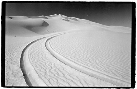 Tracks in the T&eacute;n&eacute;re