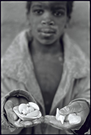 Artisan boy near Timia, A&iuml;r Massif